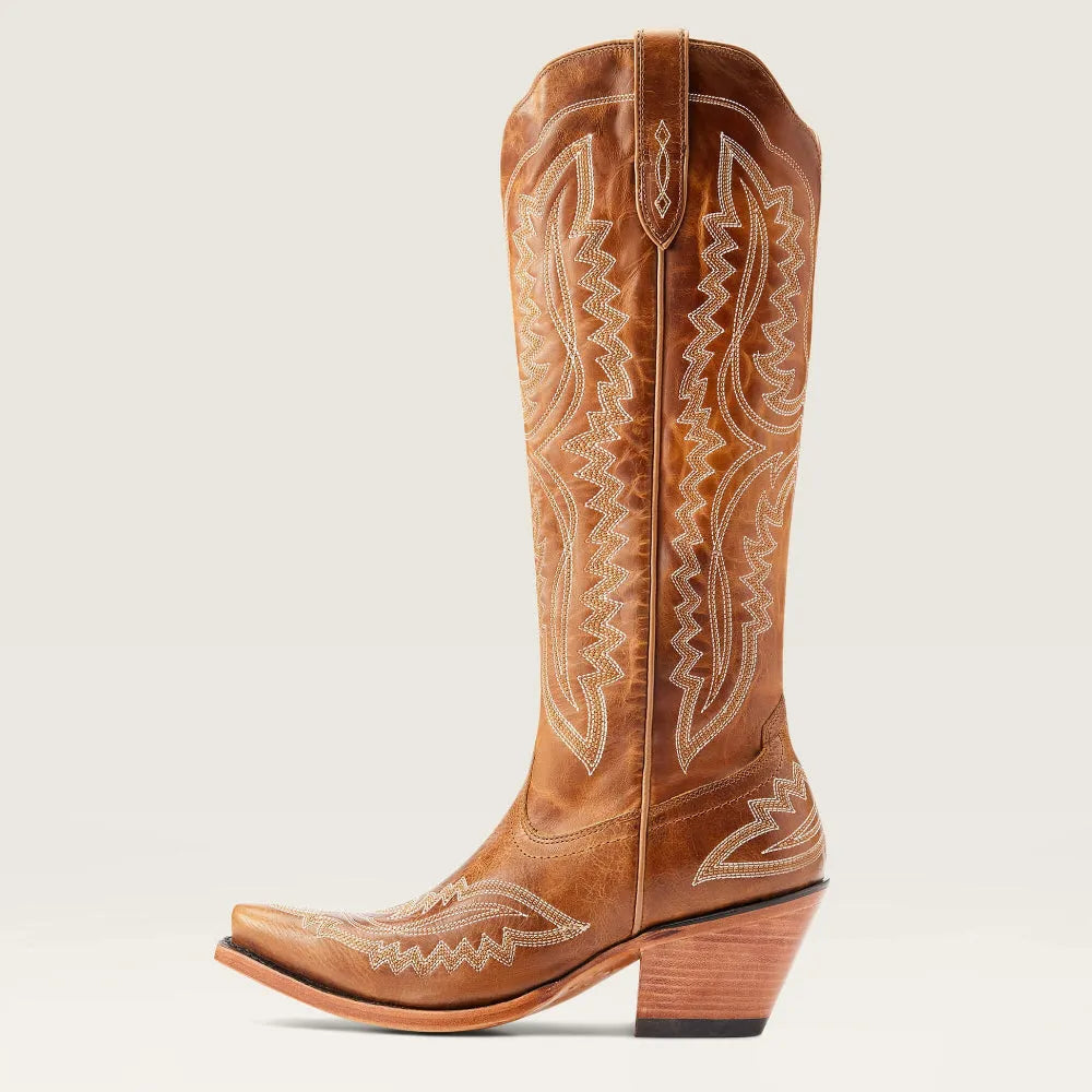 Brown western cowboy boot with detailed stitched embroidery and stacked heel