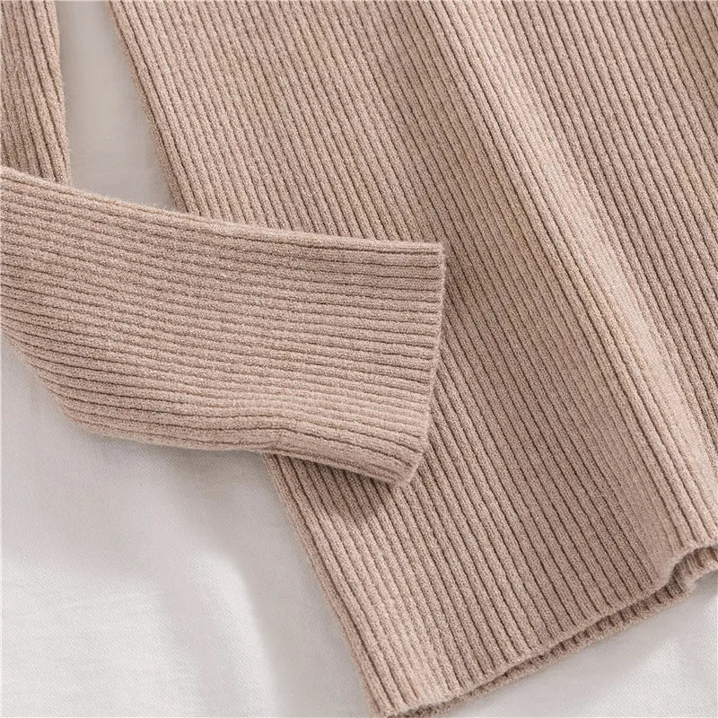 Ribbed turtleneck sweater in beige/taupe, long sleeves and snug mock neck