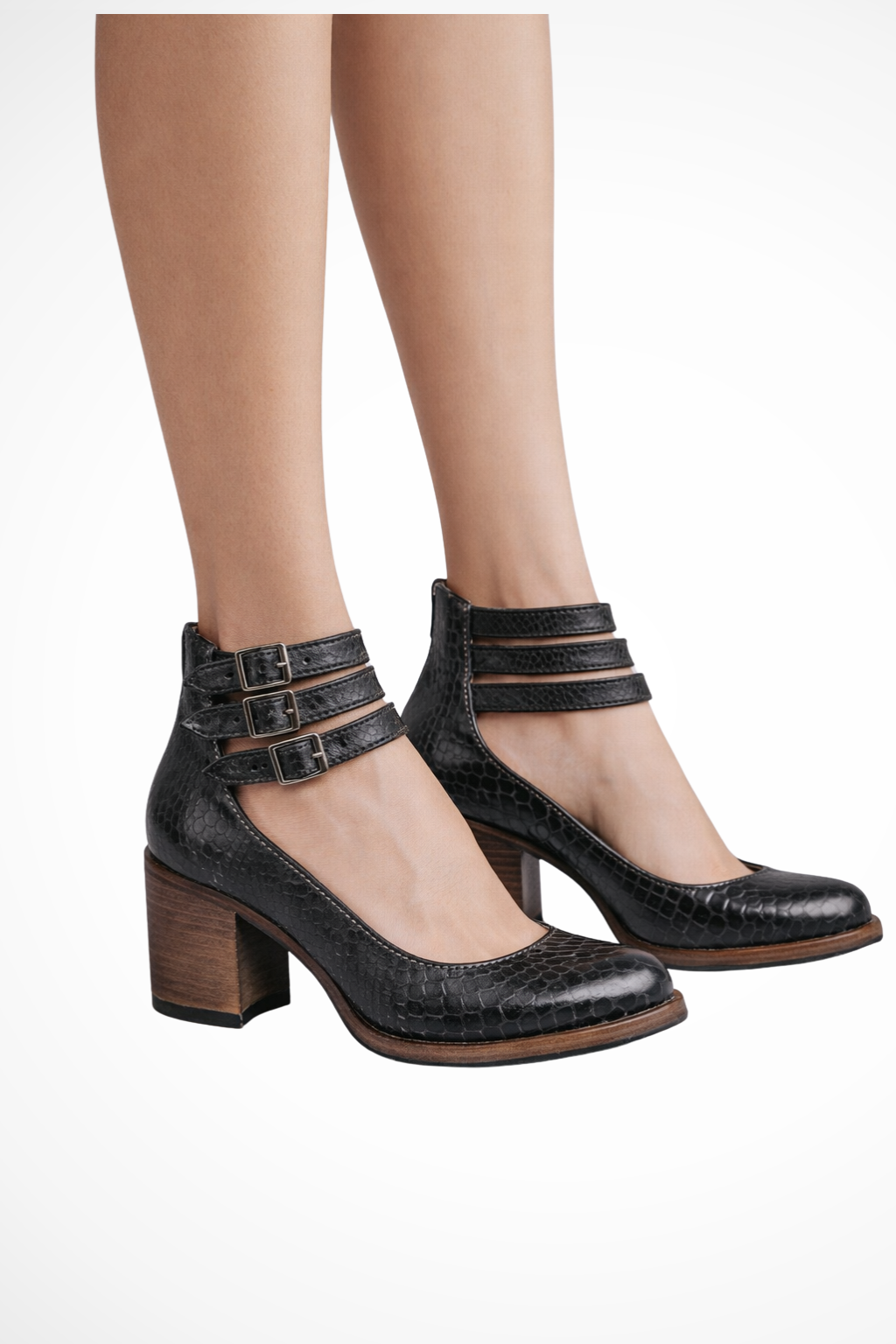 Black Mary Jane chunky heels with double buckle strap and block heel.