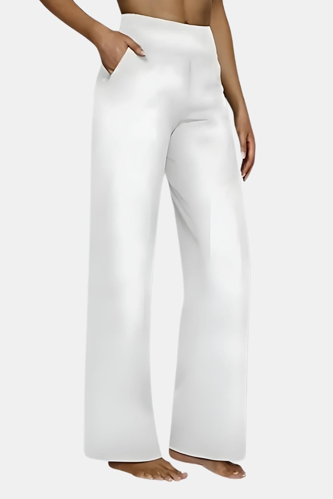 High-waist stretch pants in white with straight-leg fit and side pockets