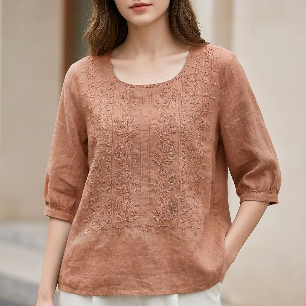 Blush embroidered blouse with round neck and 3/4 sleeves