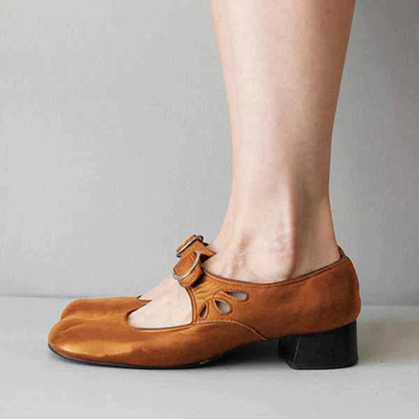 Tan Mary Jane shoes with adjustable buckle strap and chunky heel