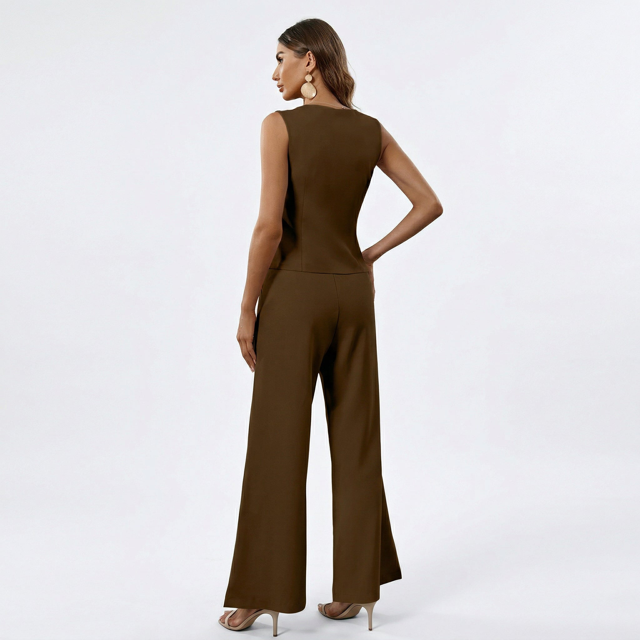 Brown sleeveless vest and wide-leg trouser set, V-neck with matching buttons