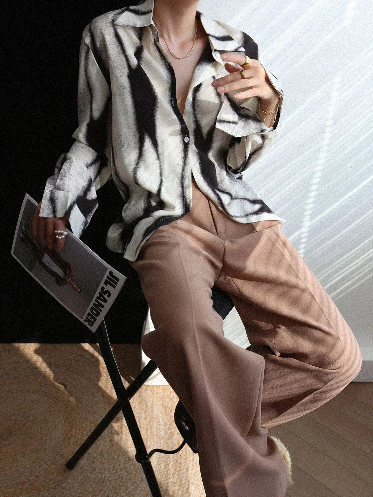Women's abstract print button-down shirt, light-and-dark abstract pattern, long sleeves, button front