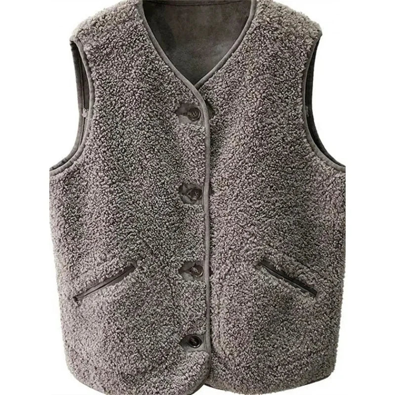 Dark gray sherpa wool gilet, sleeveless, front button placket, two flap pockets