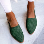 Woven pointed-toe flat sandals in dark green, low heel and slip-on back