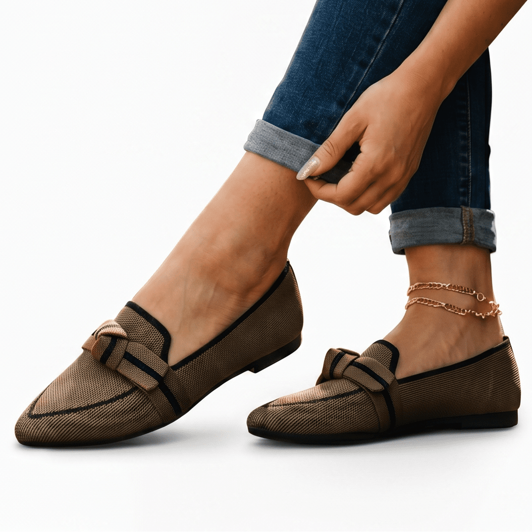 Textured slip-on loafers with bow detail, dark brown