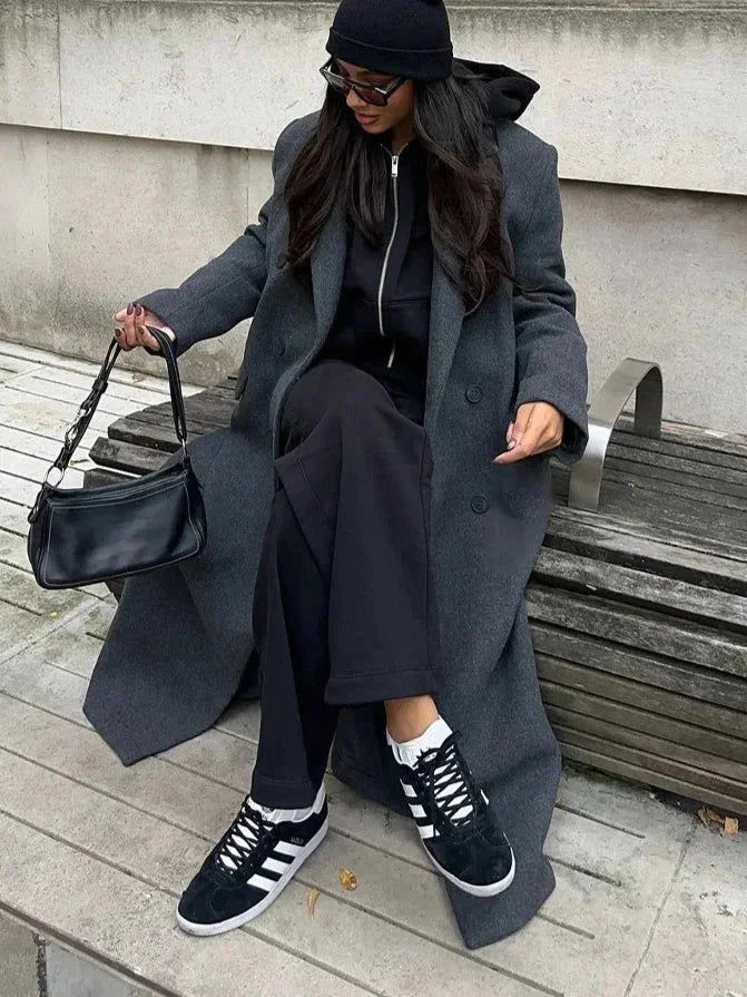 Women's oversized winter coat in dark gray, double-breasted style, notched lapels
