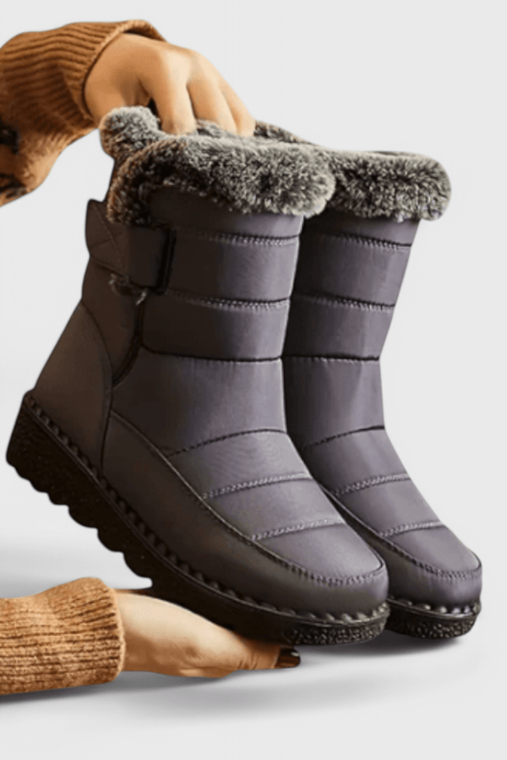 Women's quilted ankle boots, gray, faux-fur cuff, buckle detail, treaded sole