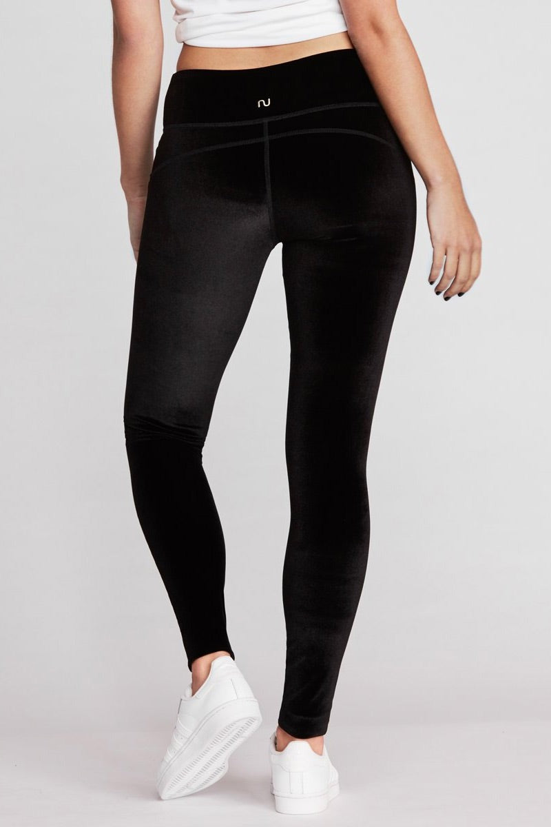 Women's black full-length basic leggings with elastic waistband