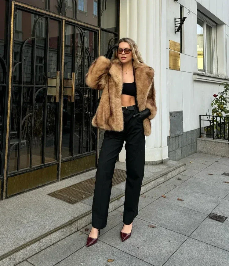 Women’s Brown Single-Breasted Suit Blazer - Tailored Workwear Jacket